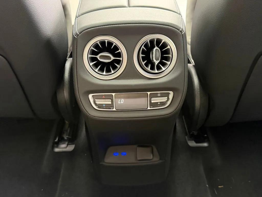 Mercedes-Benz G-Class photo 50