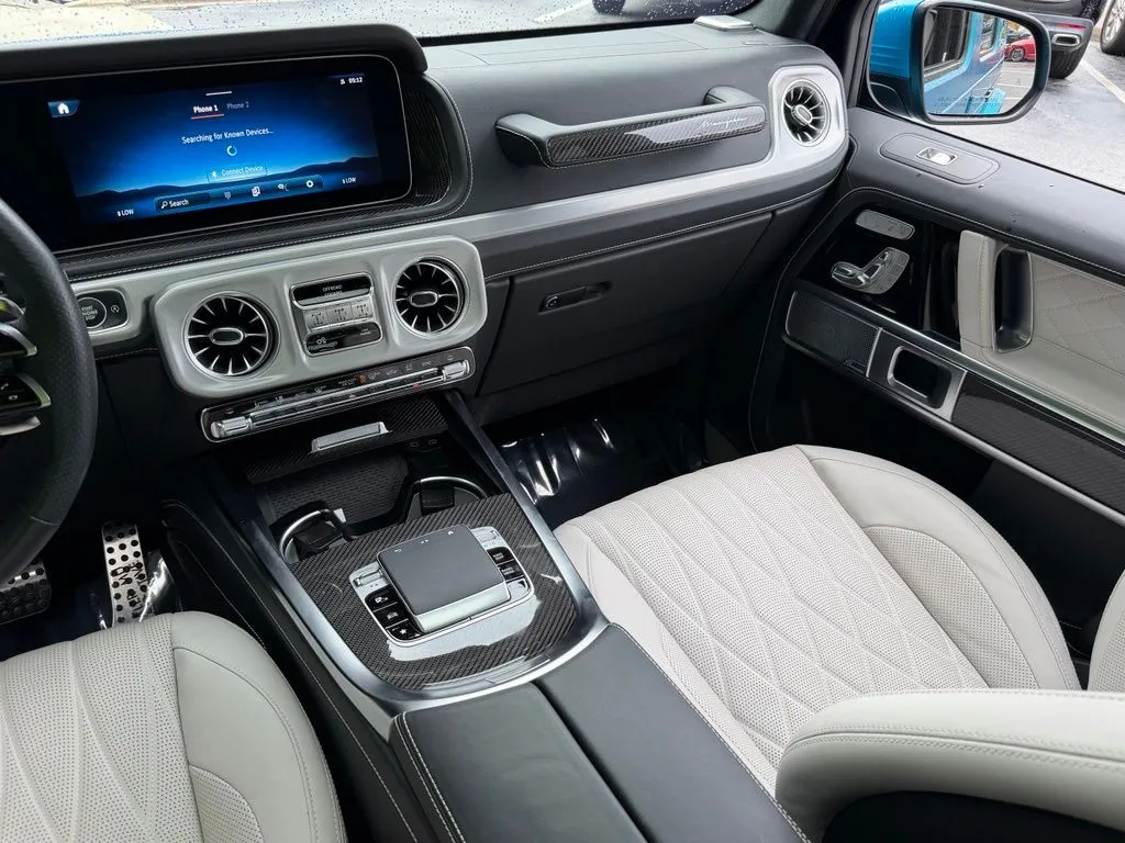 Mercedes-Benz G-Class photo 41