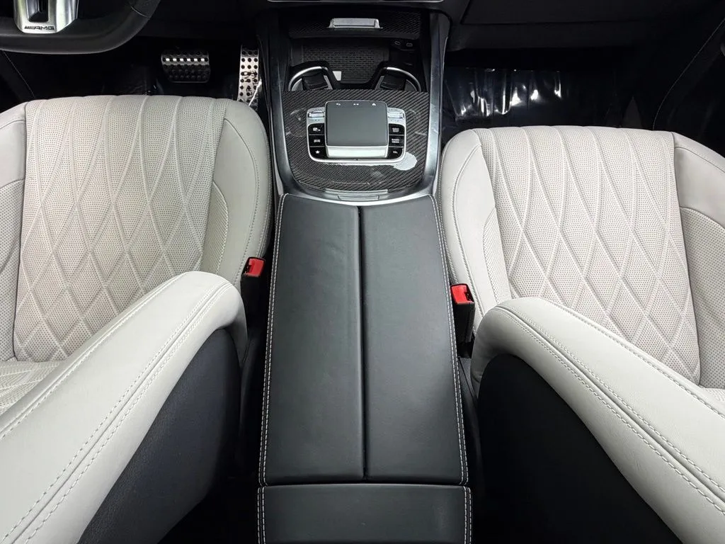 Mercedes-Benz G-Class photo 48