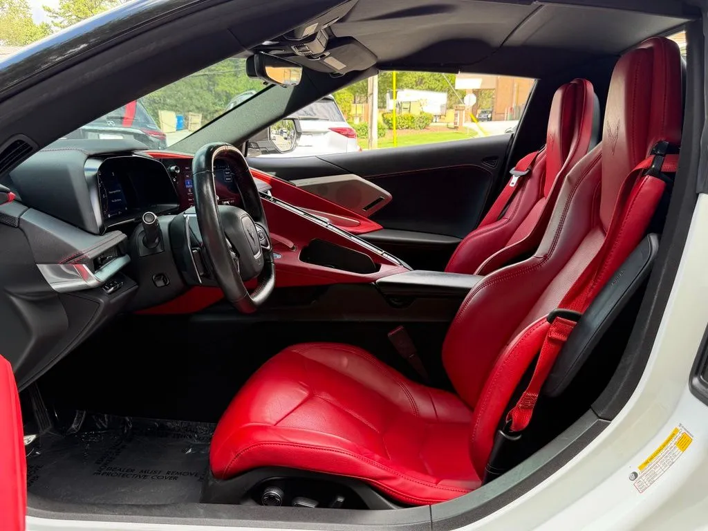 Chevrolet Corvette photo 21