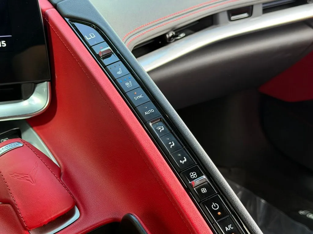 Chevrolet Corvette photo 41