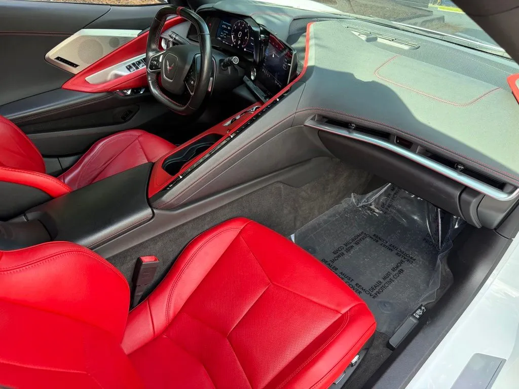 Chevrolet Corvette photo 26