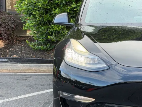 More photos of 2018 Tesla Model 3 Mid Range at Gravity Autos Sandy Springs, GA