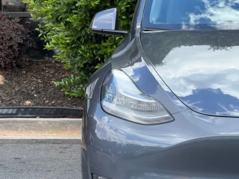More photos of 2022 Tesla Model Y Long Range at Gravity Autos Sandy Springs, GA