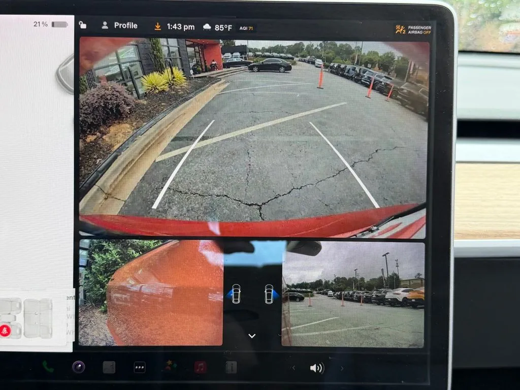 Tesla Model 3 photo 50