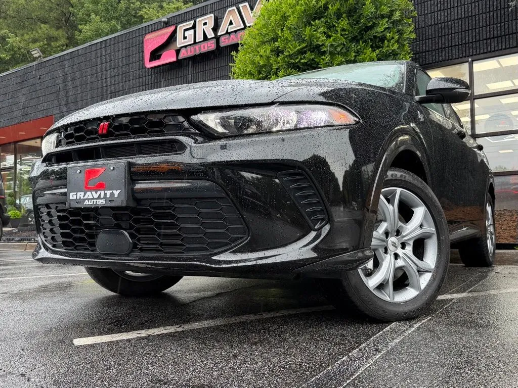 Dodge Hornet photo 2