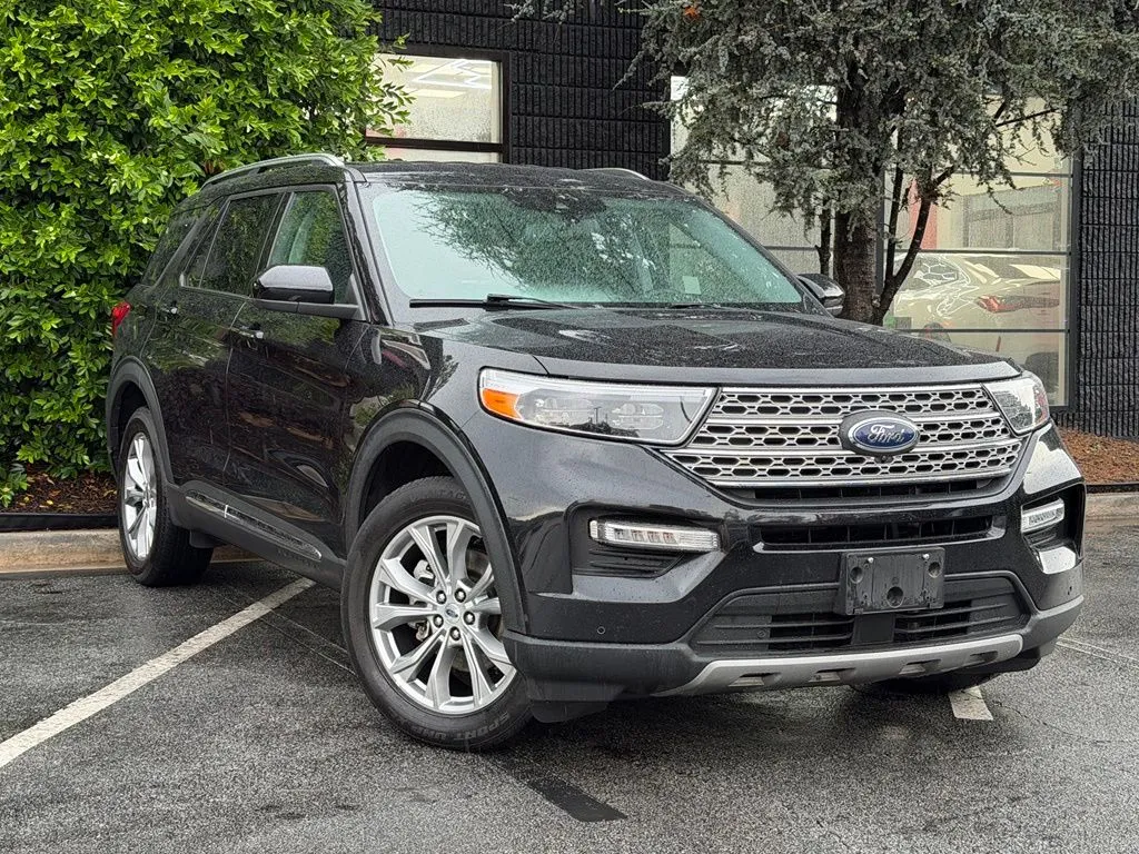 Ford Explorer photo 7