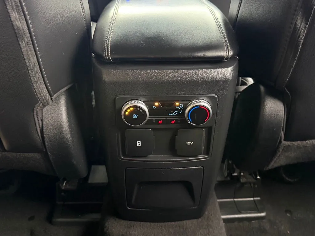 Ford Explorer photo 53