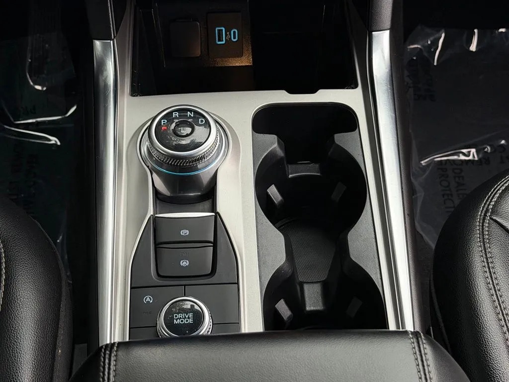 Ford Explorer photo 50