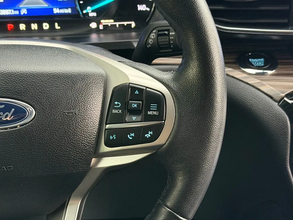 Ford Explorer photo 47