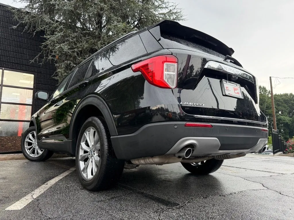 Ford Explorer photo 20