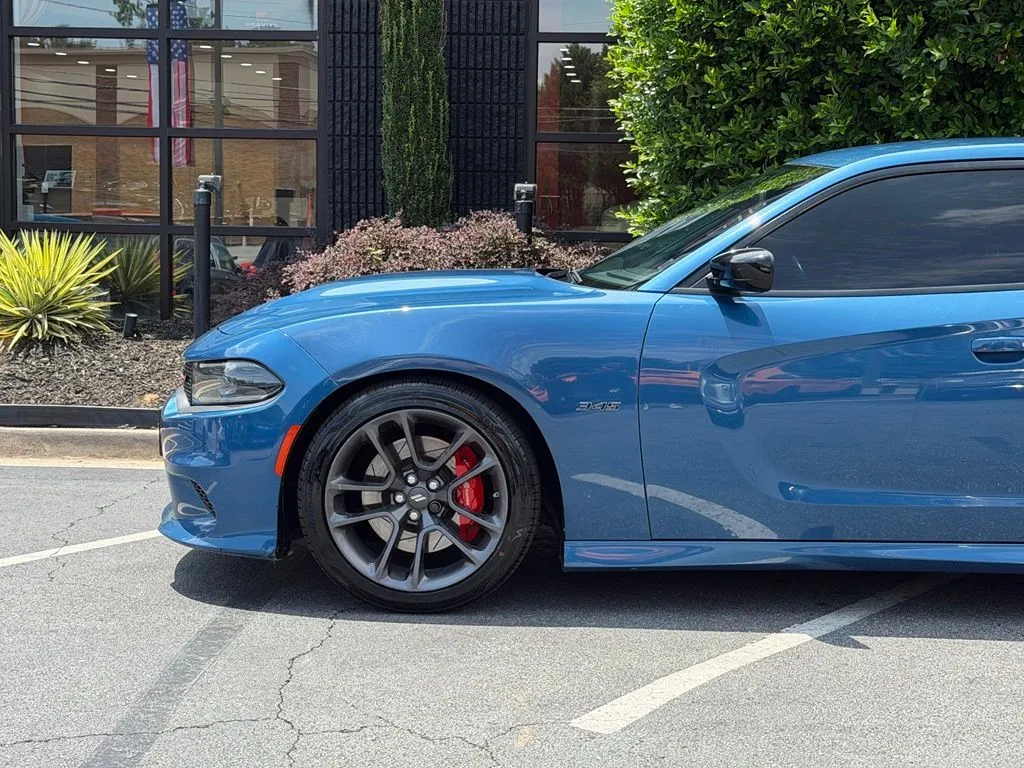 Dodge Charger photo 10