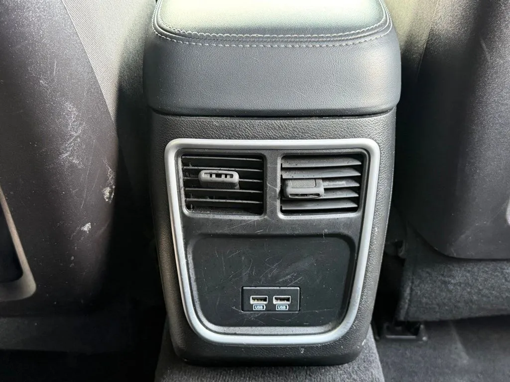 Dodge Charger photo 51
