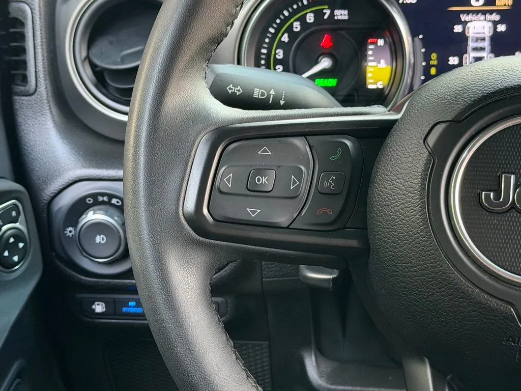 Jeep Wrangler photo 46