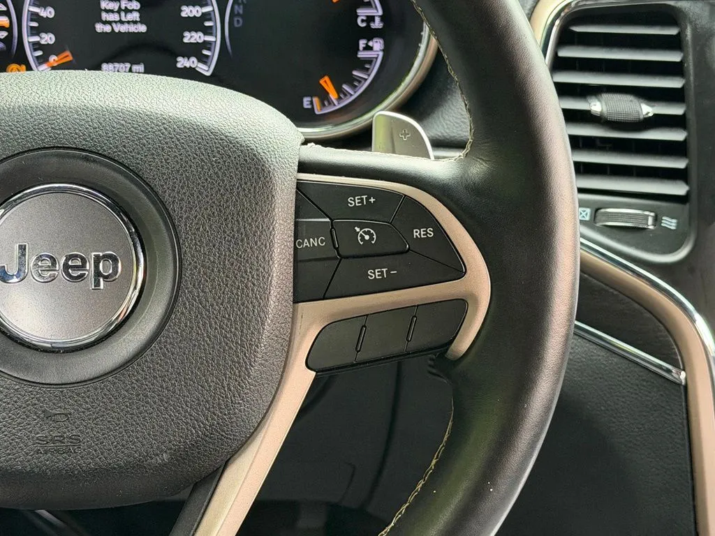 Jeep Grand Cherokee photo 45