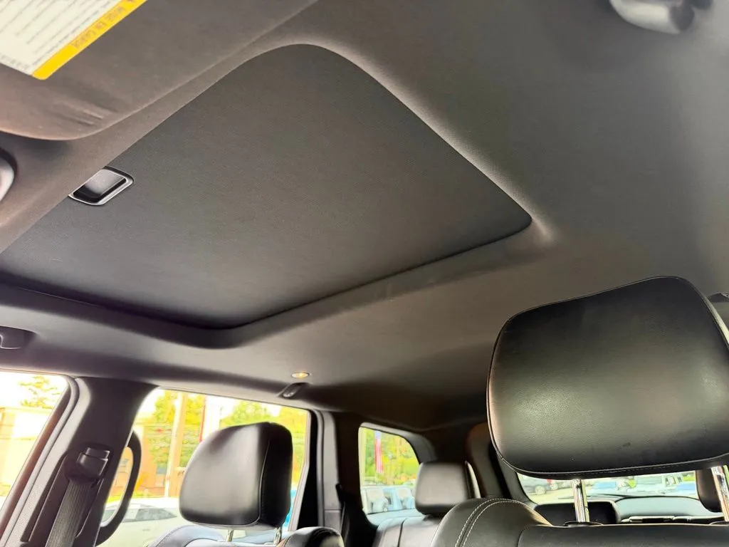 Jeep Grand Cherokee photo 52
