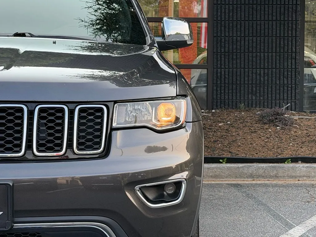 Jeep Grand Cherokee photo 5