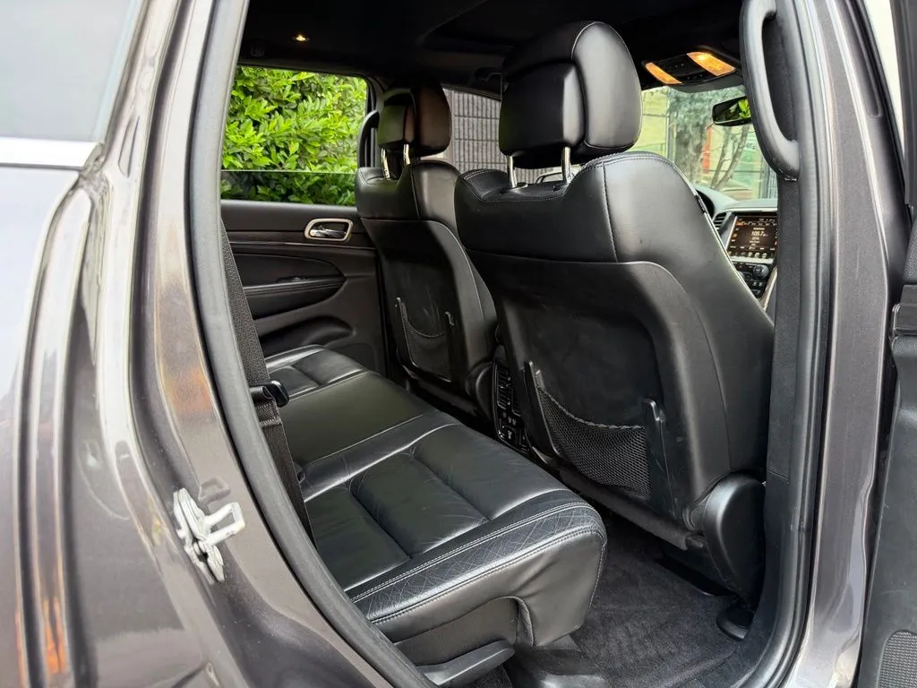 Jeep Grand Cherokee photo 38