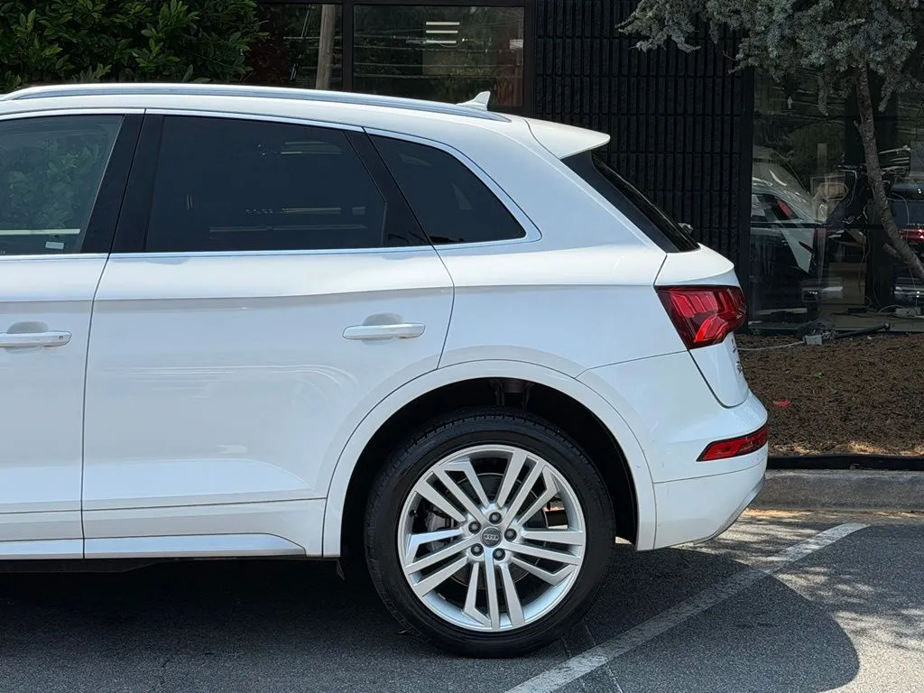 Audi Q5 photo 11
