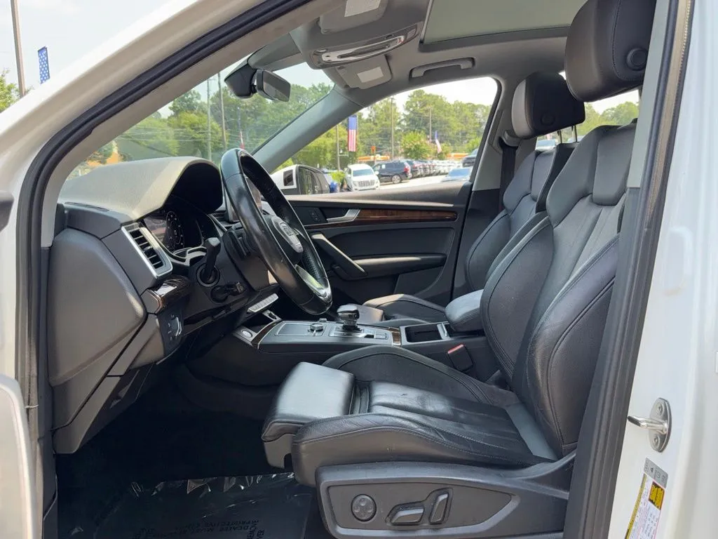 Audi Q5 photo 25