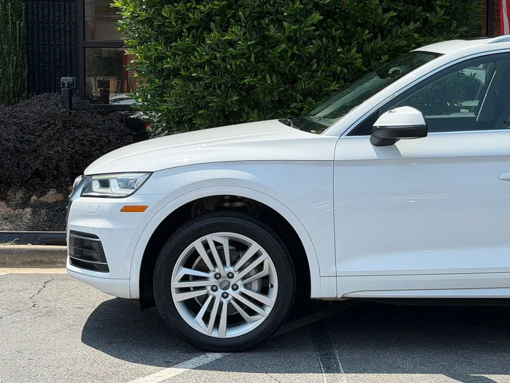 Audi Q5 photo 10