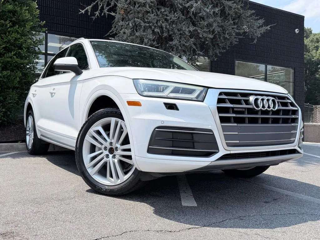 Audi Q5 photo 8