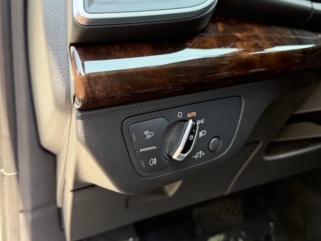 Audi Q5 photo 28