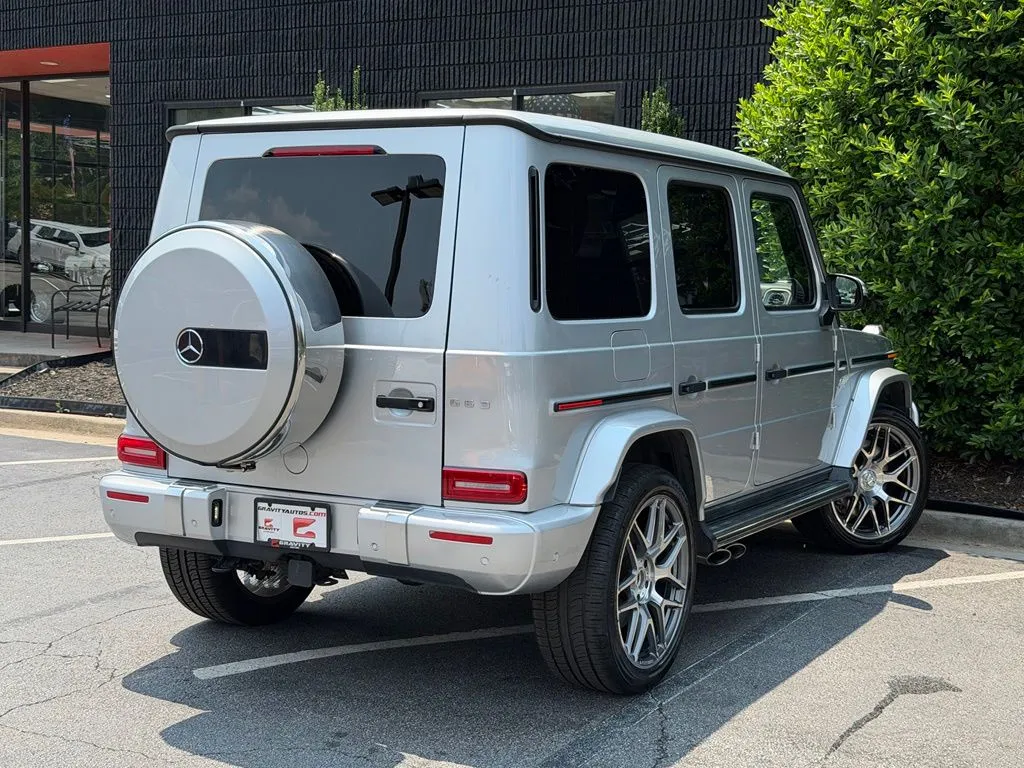 Mercedes-Benz G-Class photo 12