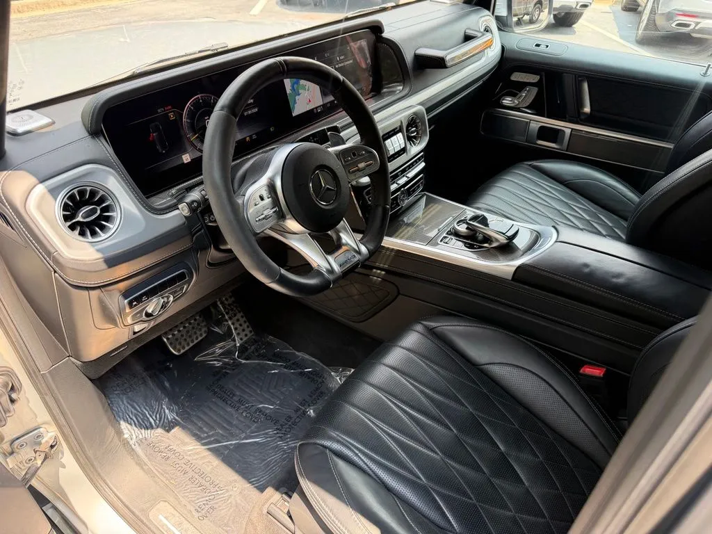 Mercedes-Benz G-Class photo 22