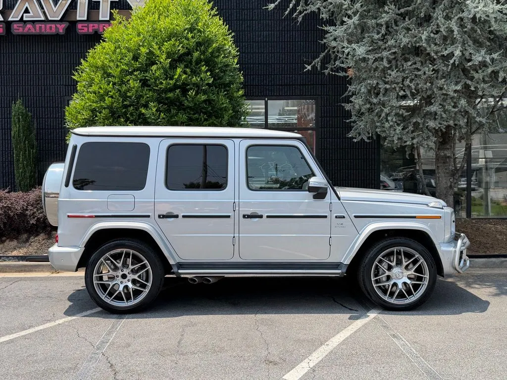 Mercedes-Benz G-Class photo 19