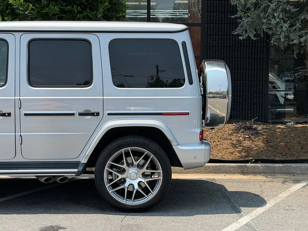 Mercedes-Benz G-Class photo 11