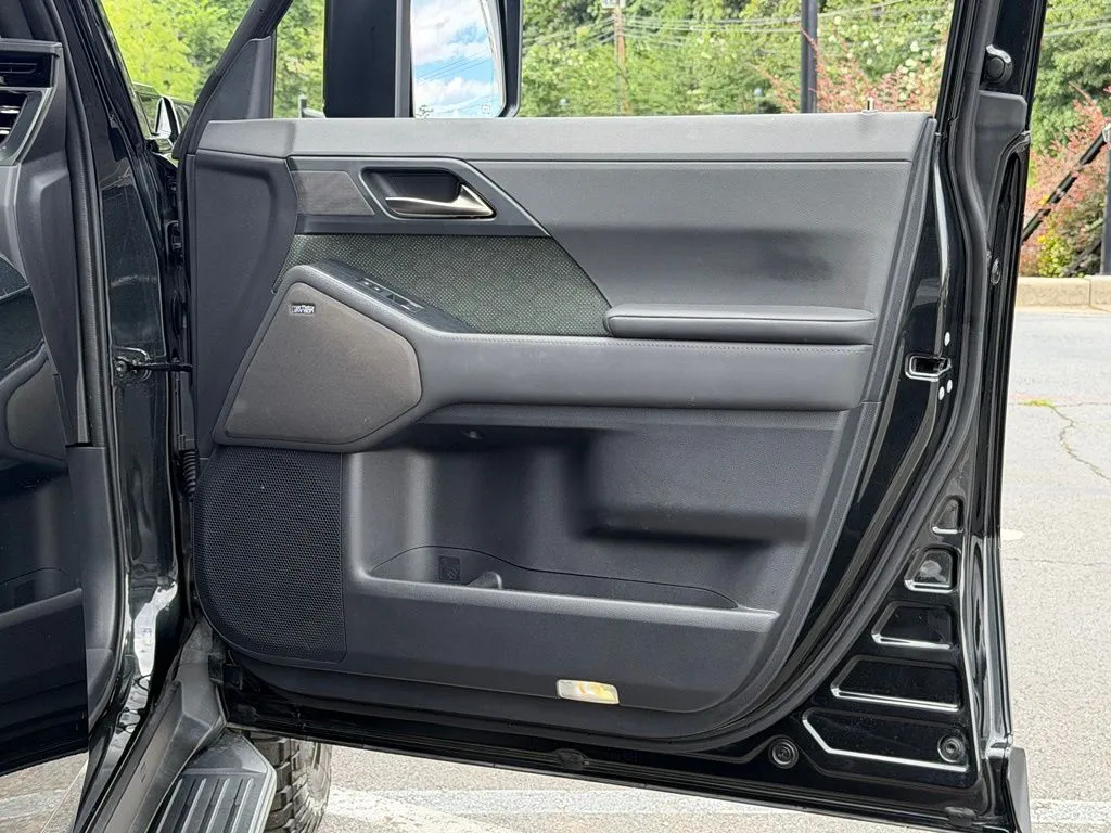 Lexus GX photo 35