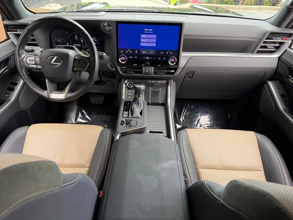 Lexus GX photo 39