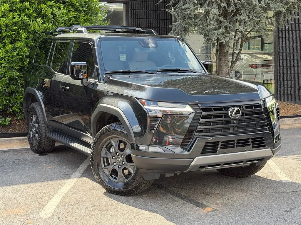 Lexus GX photo 7