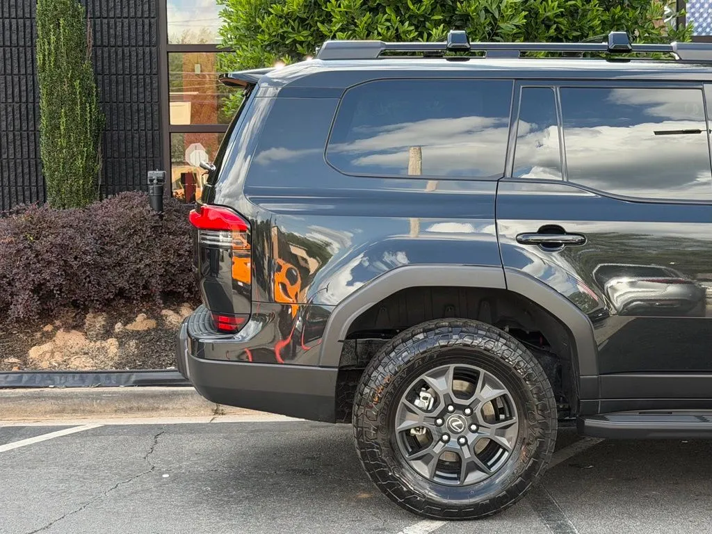 Lexus GX photo 20