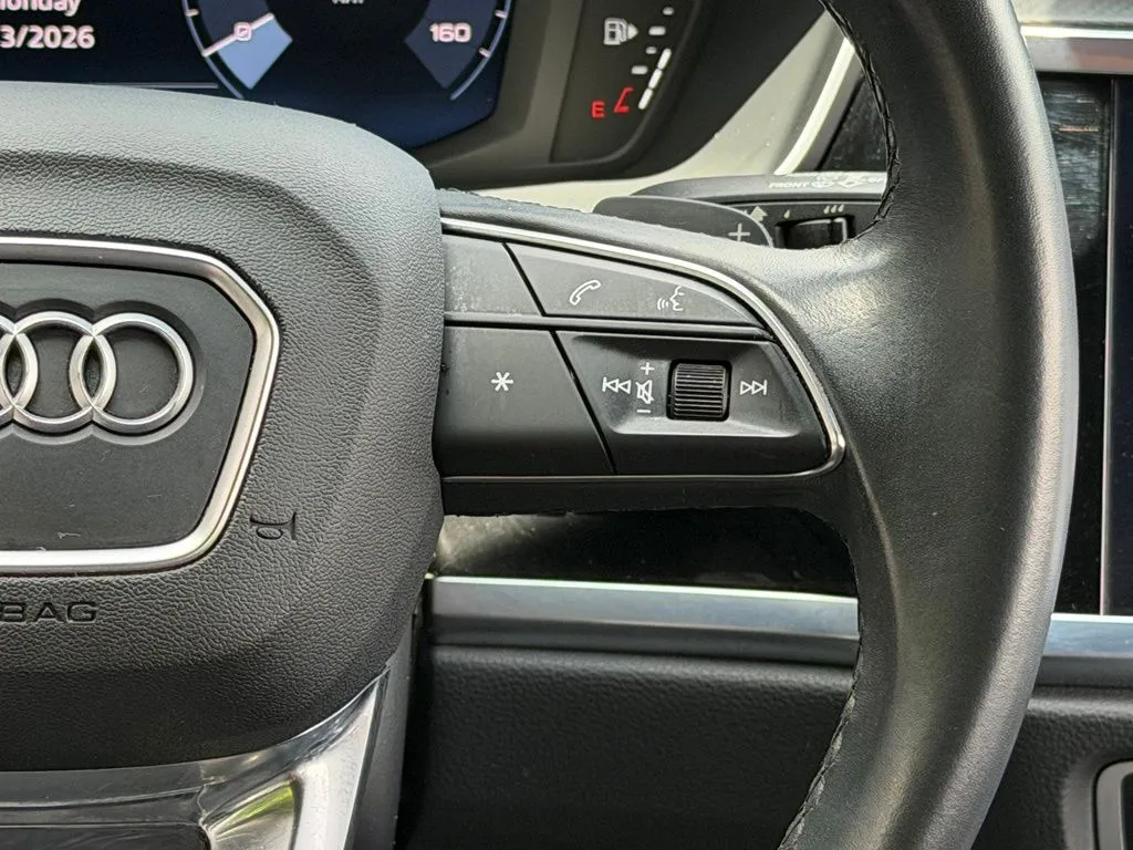 Audi Q3 photo 44