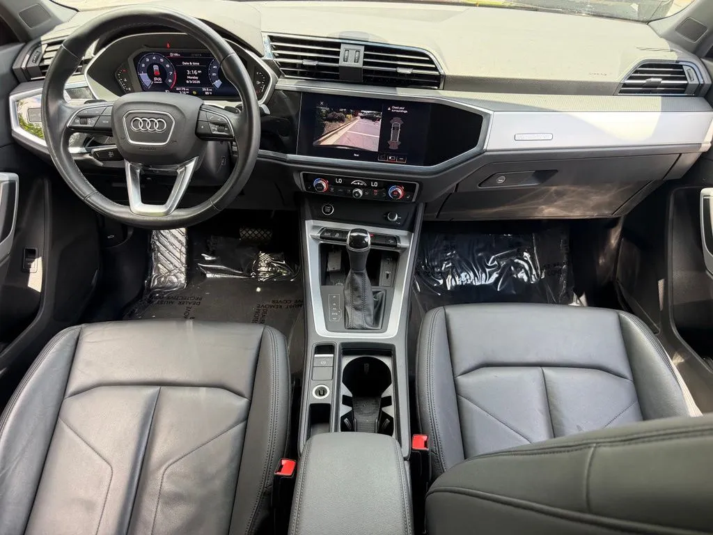 Audi Q3 photo 39