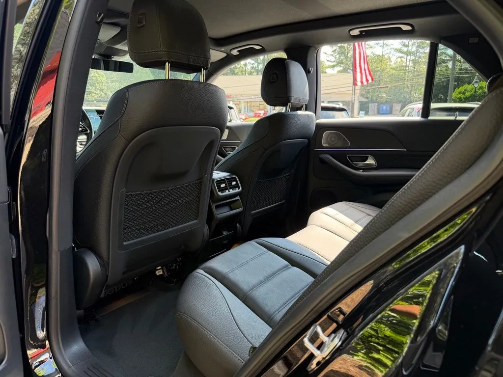 Mercedes-Benz GLE photo 30