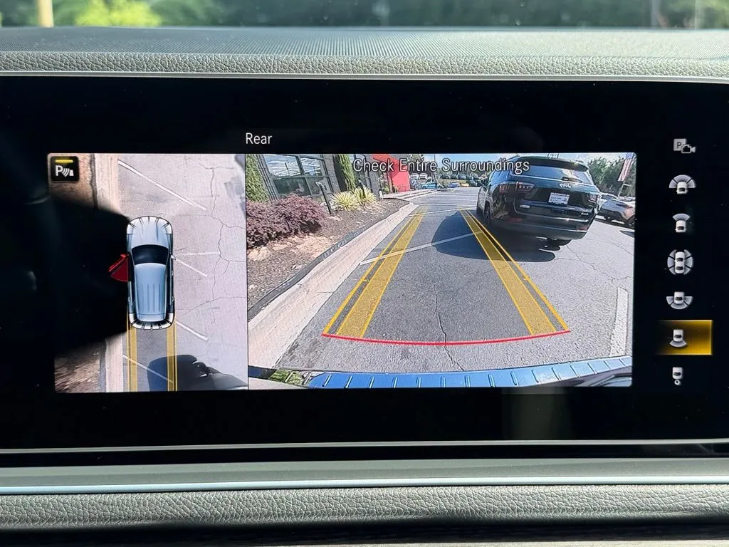 Mercedes-Benz GLE photo 51