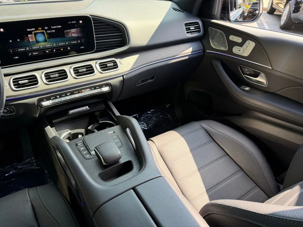 Mercedes-Benz GLE photo 41