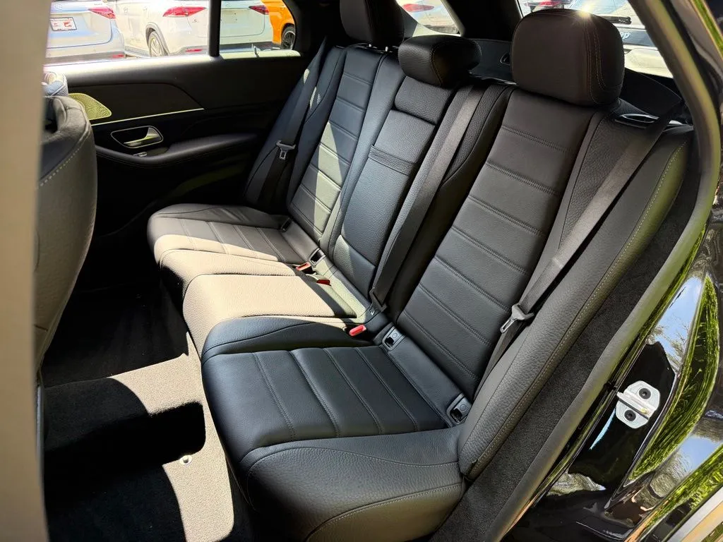 Mercedes-Benz GLE photo 31