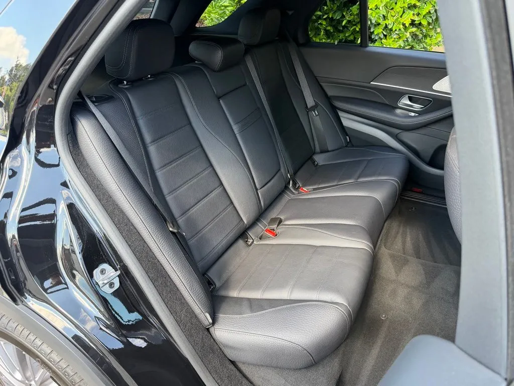 Mercedes-Benz GLE photo 38