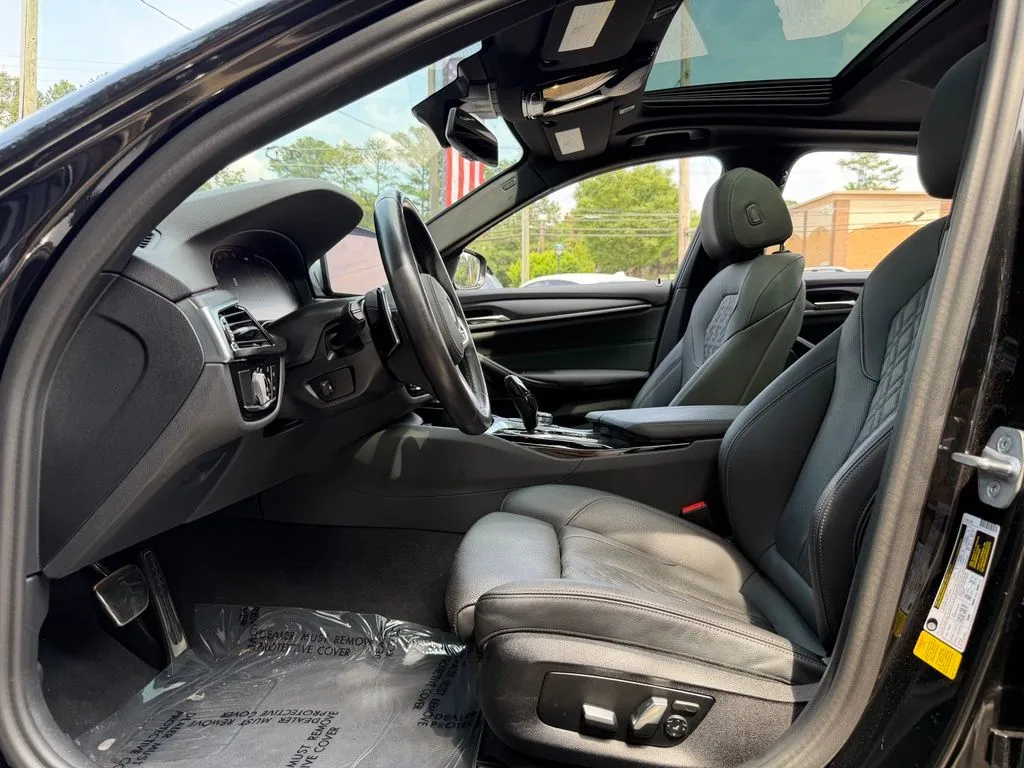BMW 5 Series photo 26
