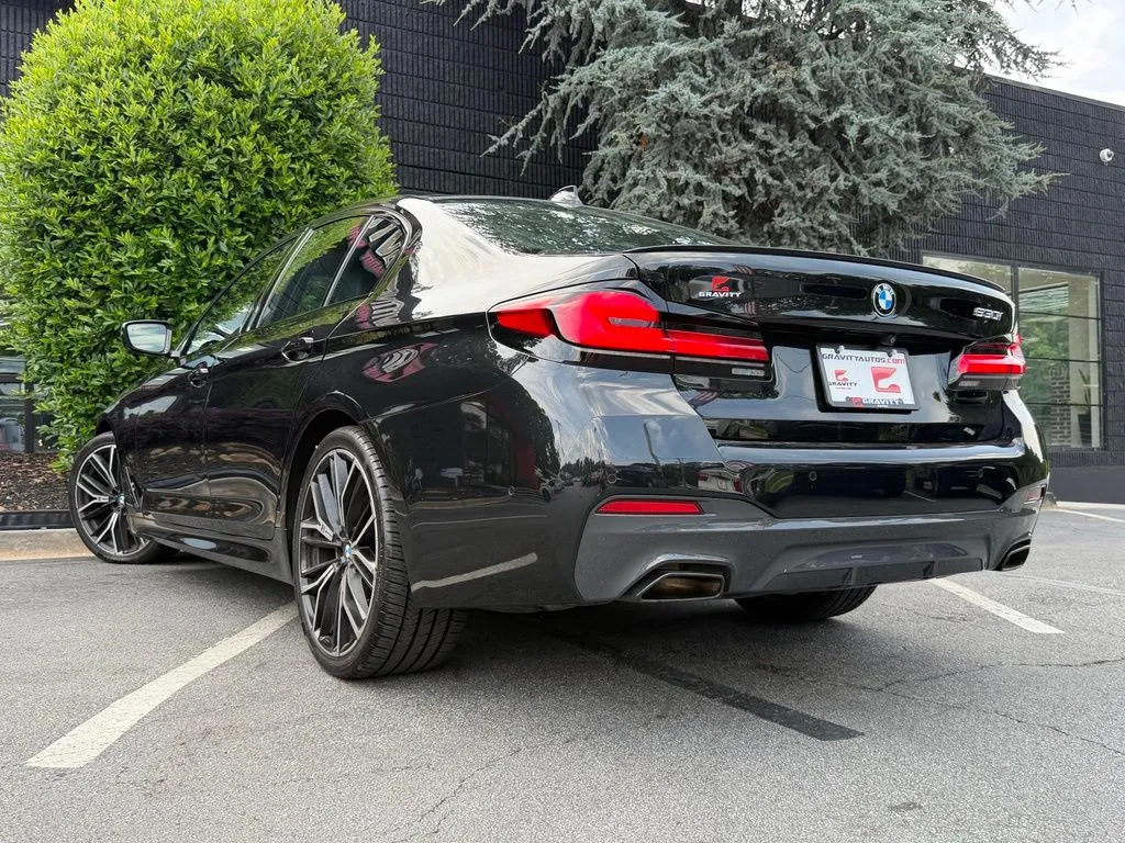 BMW 5 Series photo 21