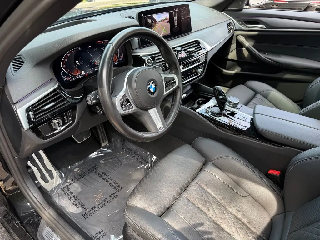 BMW 5 Series photo 25