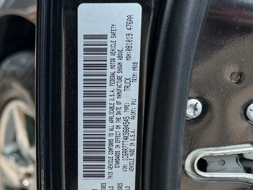 Ram 1500 Classic photo 52