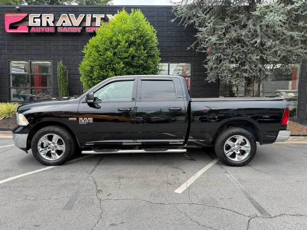 Ram 1500 Classic photo 9