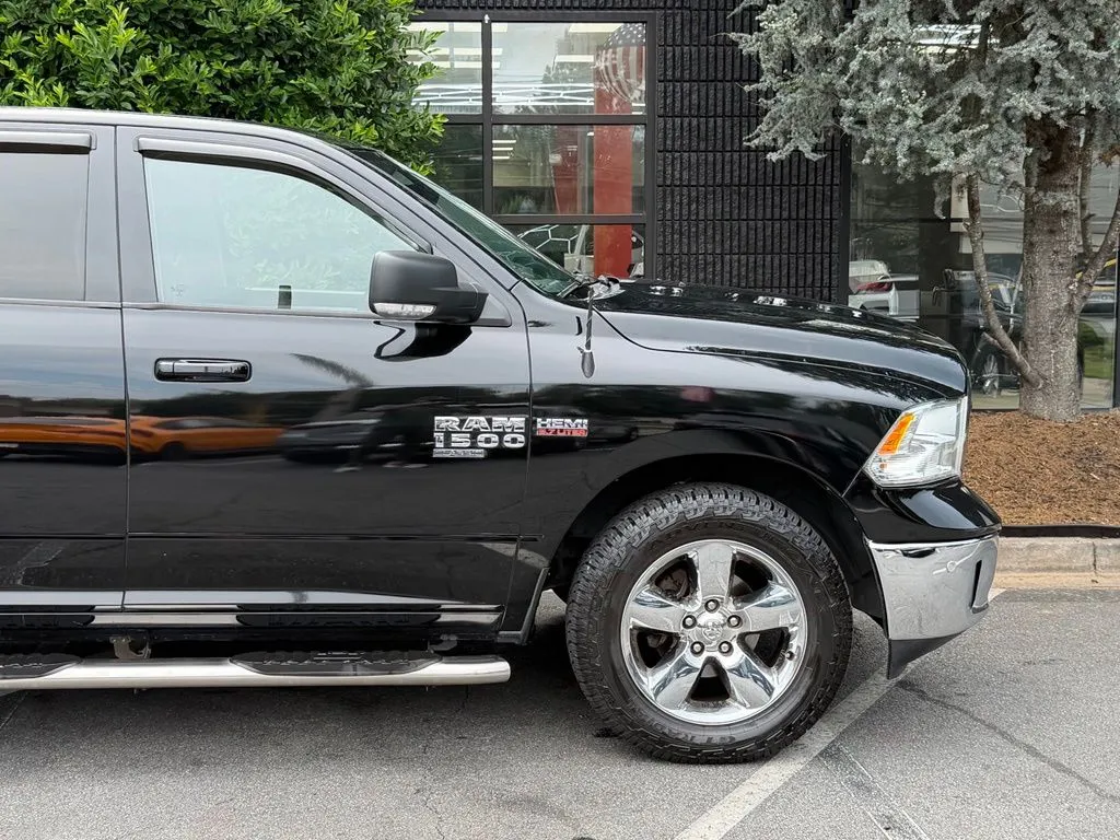 Ram 1500 Classic photo 22