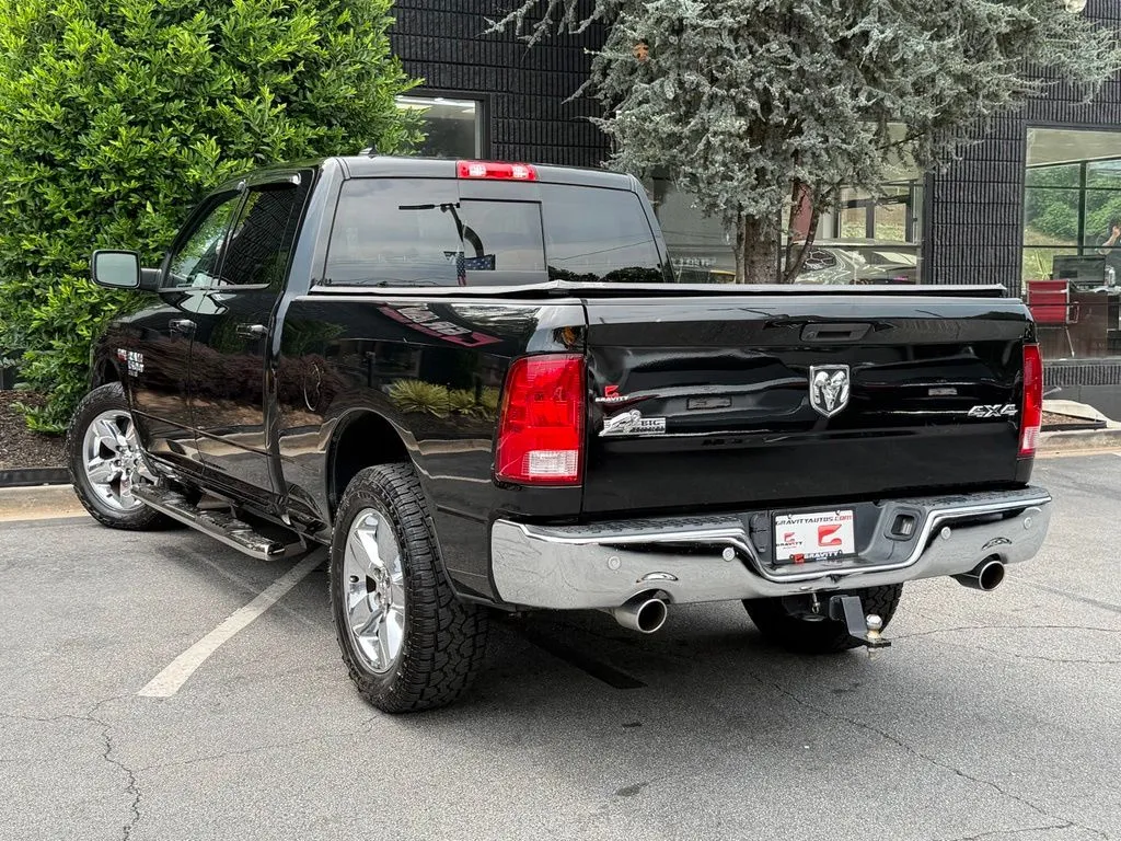 Ram 1500 Classic photo 18