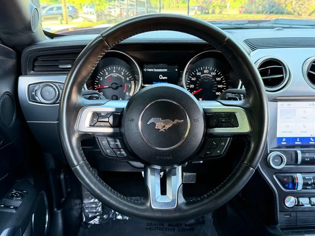 Ford Mustang photo 36